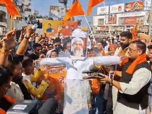 Arshad Madani, Bhopal protest, Bajrang Dal