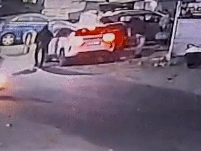 Ayushi Jewelers case