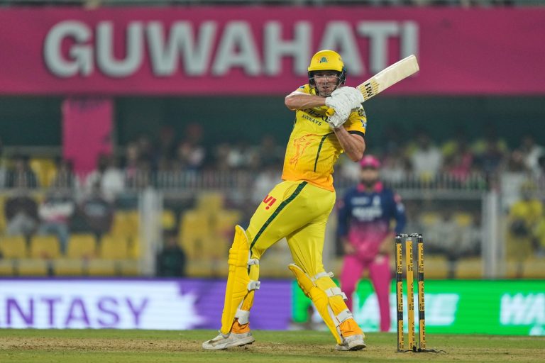 Overton returns as win-less CSK bowl vs unchanged RCB