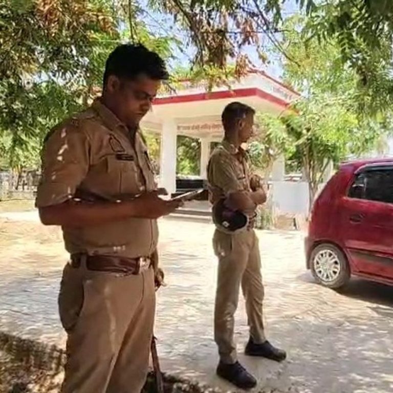 इटावा में अधेड़ की संदिग्ध हालत में मौत:आंगन में पड़ा मिला शव, जहर खुरानी का शिकार होने की आशंका