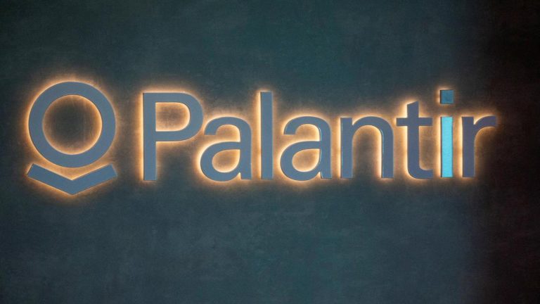 Palantir lifts annual revenue forecast on robust U.S. government demand