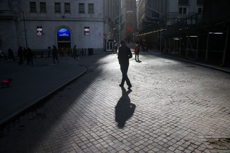 Private Equity’s Slowdown Hands More Control to Limited Partners