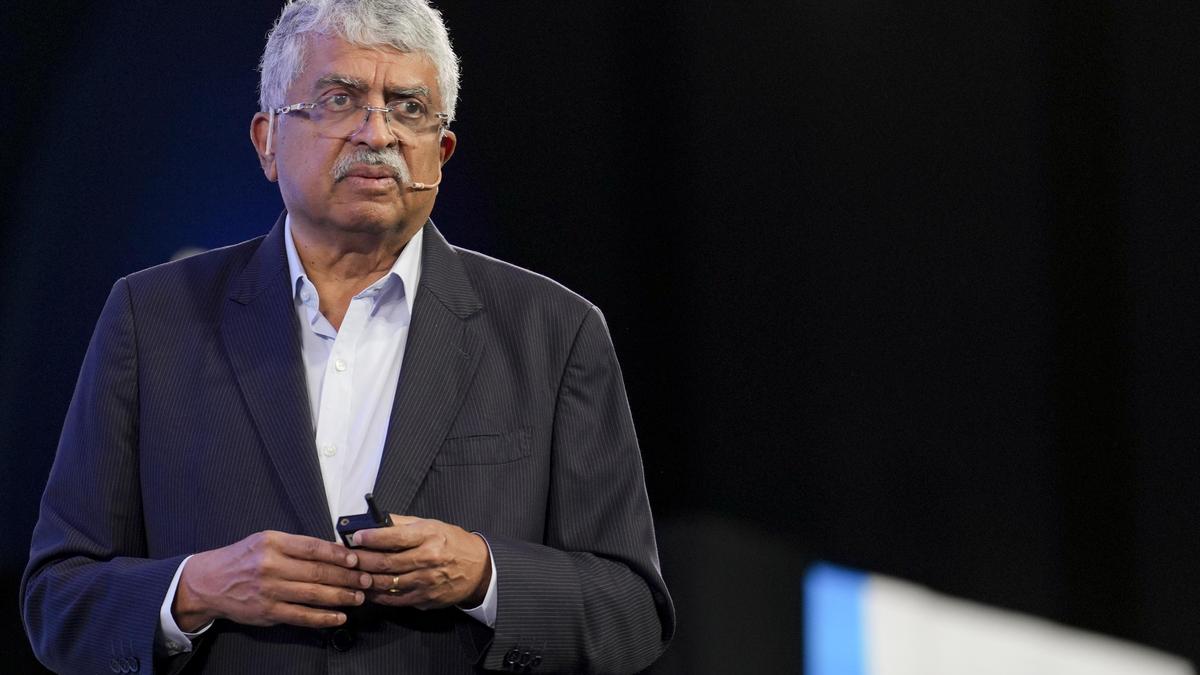 लीक रोकने के लिए बड़ी प्रश्न बैंक से आखिरी वक्त में पेपर बनाएंगे: नीलकण्ठी